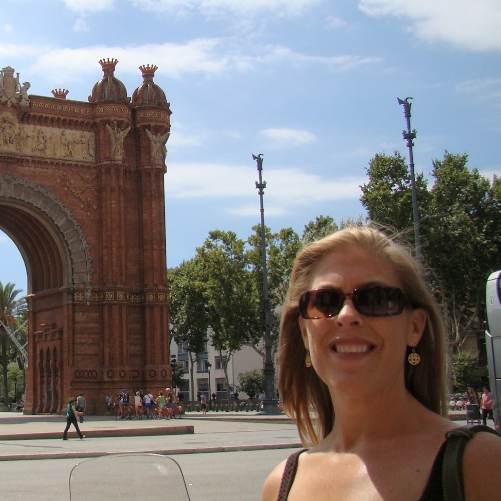 Meet your Posher, Becca